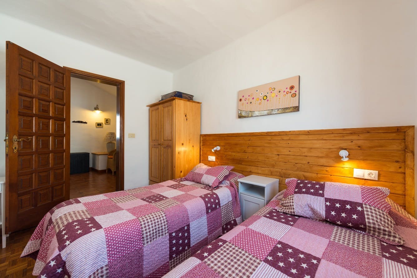 Casa de 10 habitaciones en Tahiche en venta con piscina garaje - 1.149.000 € (Ref: 3496439)