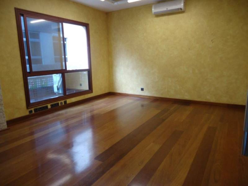 Kontor til salg i Las Palmas de Gran Canaria med garage - € 420.000 (Ref: 9119159)