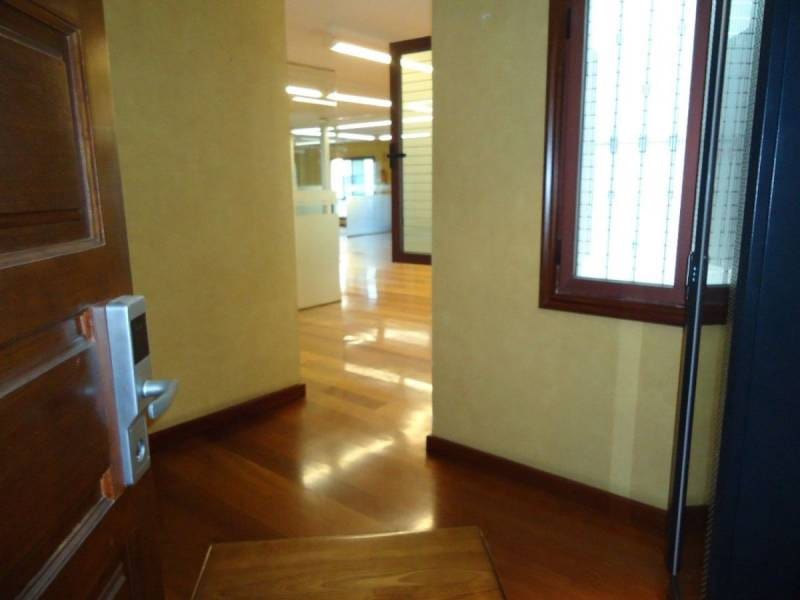 Kontor til salg i Las Palmas de Gran Canaria med garage - € 420.000 (Ref: 9119159)