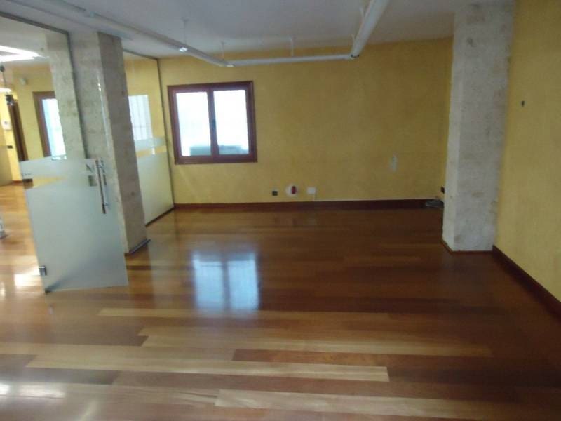 Kontor til salg i Las Palmas de Gran Canaria med garage - € 420.000 (Ref: 9119159)