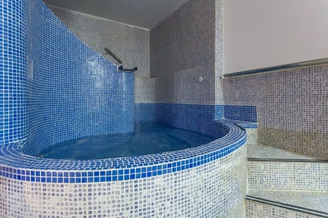 Erhverv til salg i Las Palmas de Gran Canaria - € 528.000 (Ref: 9119163)