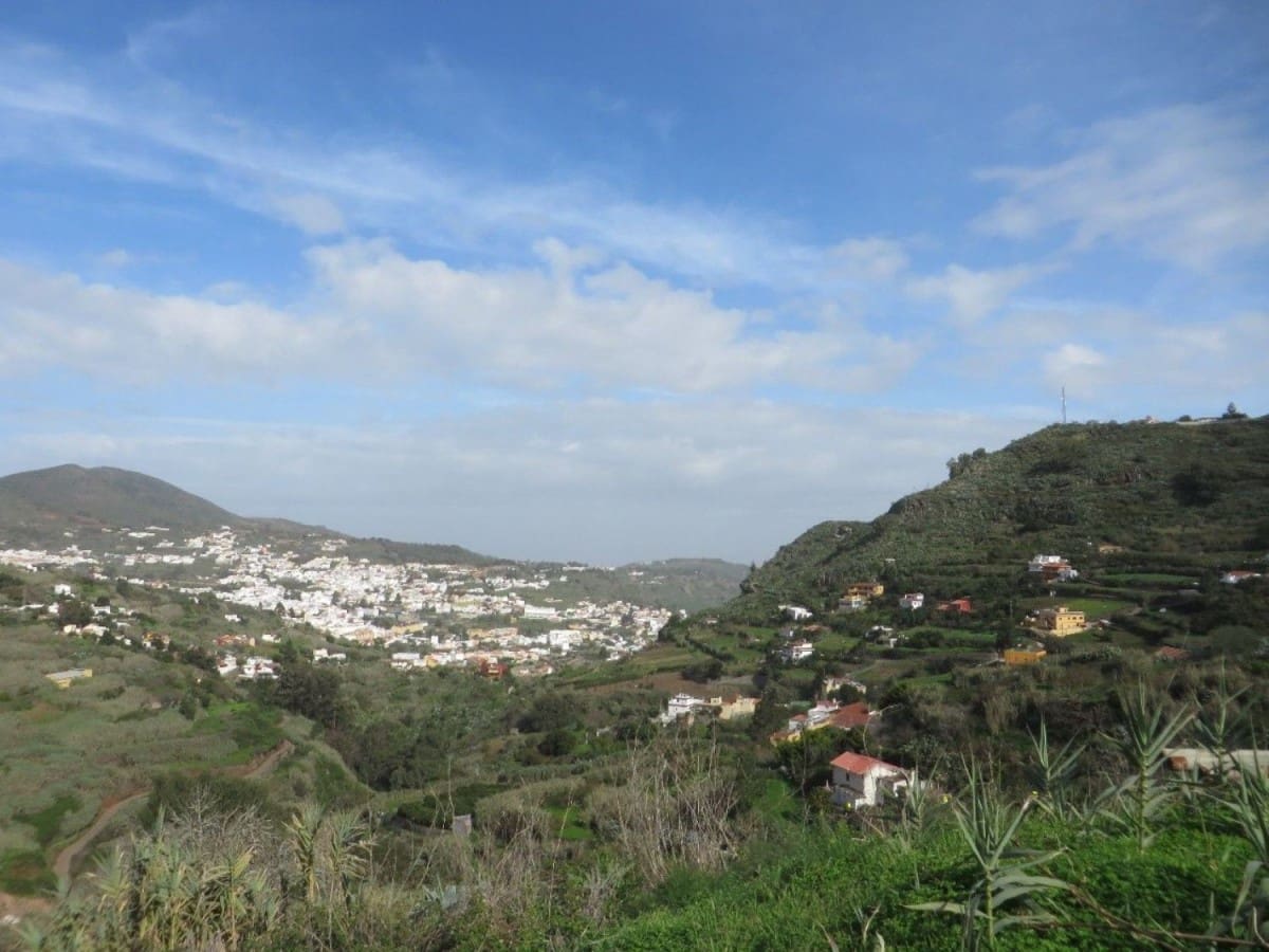 Grunde uden byggetilladelser til salg i Teror - € 38.000 (Ref: 9119165)