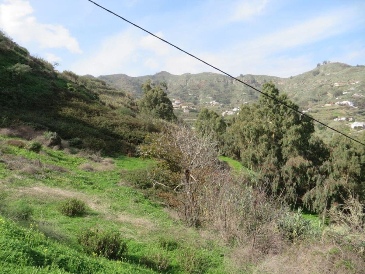 Grunde uden byggetilladelser til salg i Teror - € 38.000 (Ref: 9119165)