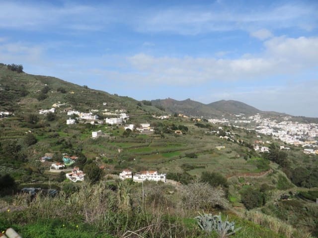 Grunde uden byggetilladelser til salg i Teror - € 38.000 (Ref: 9119165)