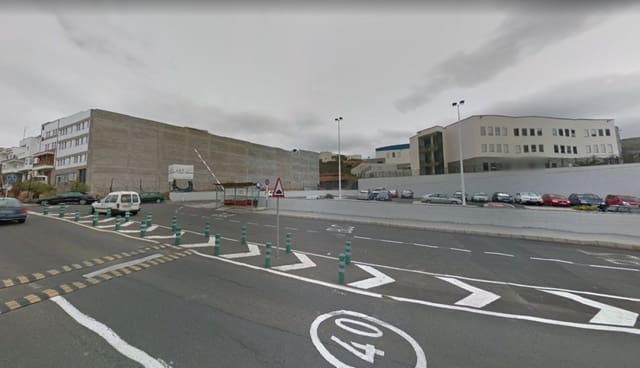 Building Plot for sale in Santa María de Guía de Gran Canaria - € 1,054,000 (Ref: 9119168)