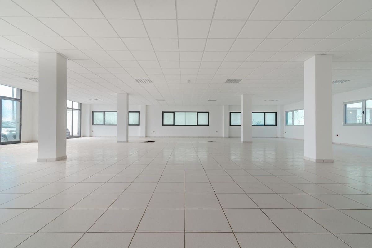 Kontor til salg i Las Palmas de Gran Canaria - € 375.000 (Ref: 9119170)
