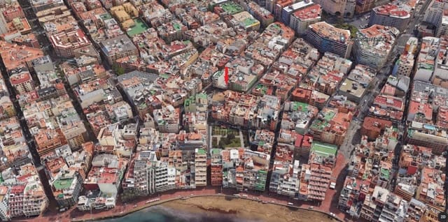 Tomt till salu i Las Palmas de Gran Canaria - 1 600 000 € (Ref: 9119176)