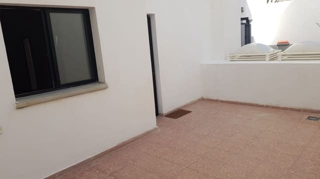 Gewerbe zu vermieten in Las Palmas de Gran Canaria - 850 € (Ref: 9119181)