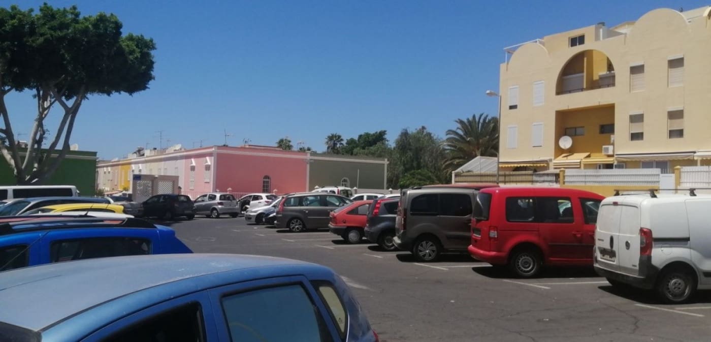 Kaupallinen myytävänä paikassa San Bartolome de Tirajana - 149 000 € (Ref: 9119182)