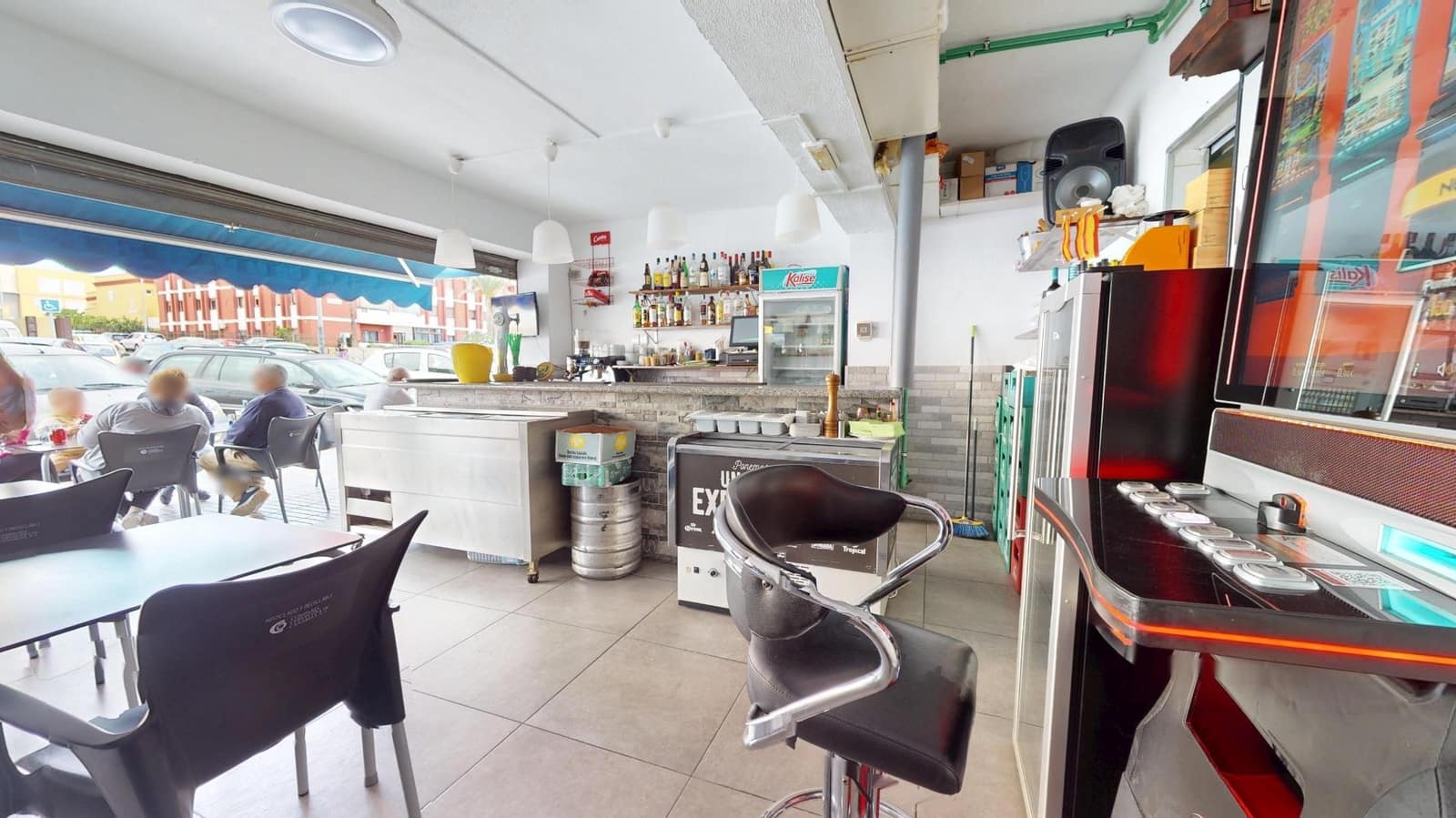 Kaupallinen myytävänä paikassa San Bartolome de Tirajana - 149 000 € (Ref: 9119182)