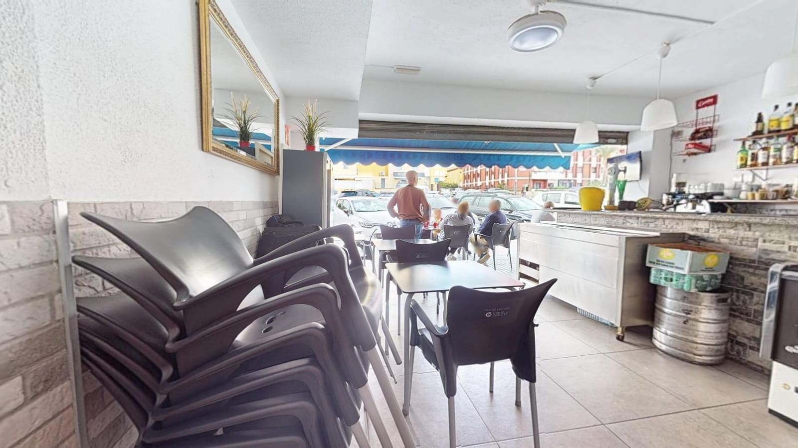 Kaupallinen myytävänä paikassa San Bartolome de Tirajana - 149 000 € (Ref: 9119182)