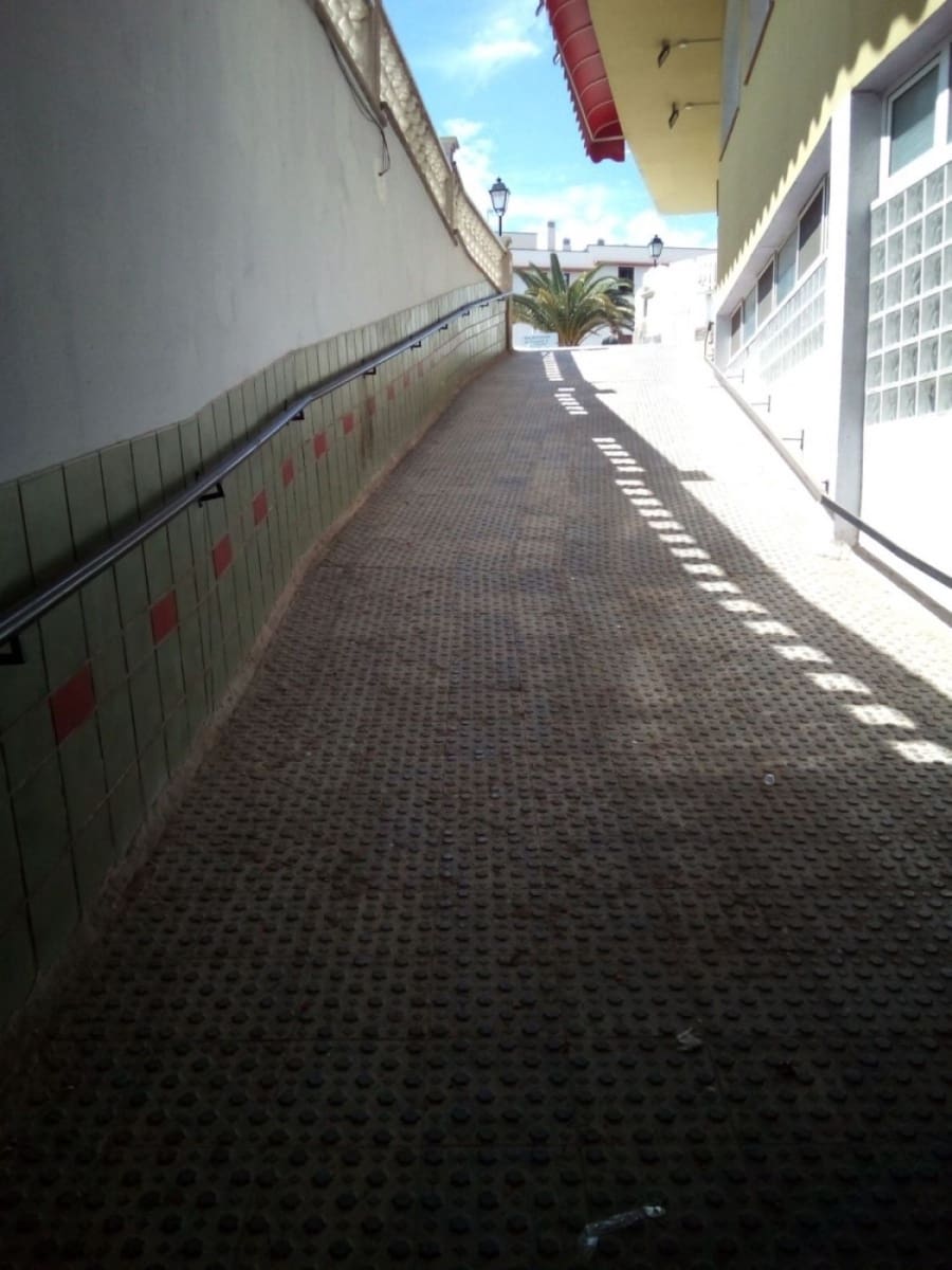 Erhverv til salg i San Bartolome de Tirajana - € 350.000 (Ref: 9119184)