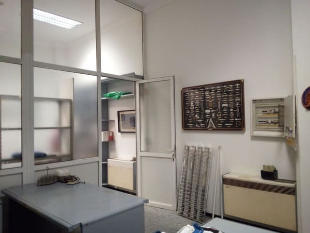 Erhverv til salg i San Bartolomé de Tirajana - € 350.000 (Ref: 9119184)