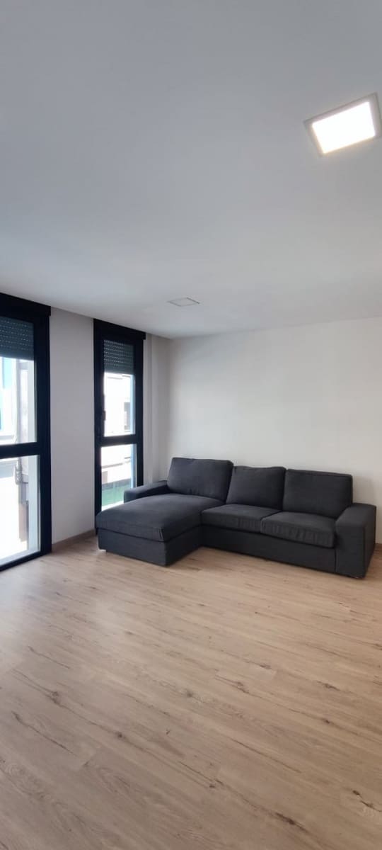 1 soverom Leilighet til leie i Las Palmas de Gran Canaria - € 900 (Ref: 9119188)