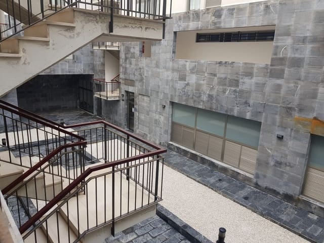 Kontor til salg i Las Palmas de Gran Canaria - € 135.000 (Ref: 9119197)