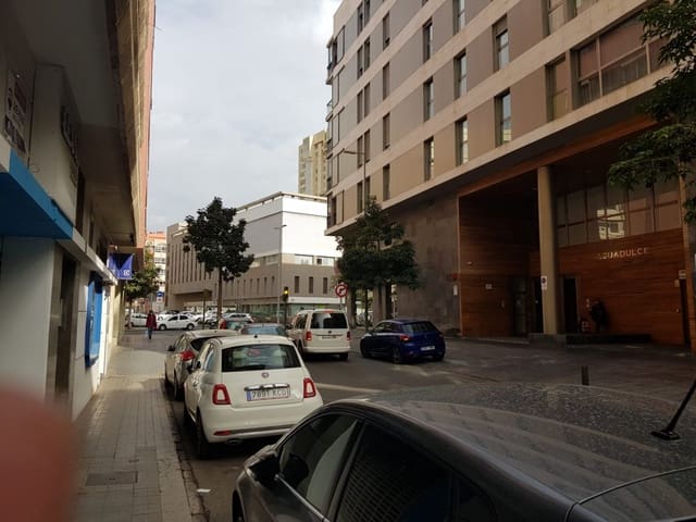 Kontor til salgs i Las Palmas de Gran Canaria - € 125 000 (Ref: 9119197)