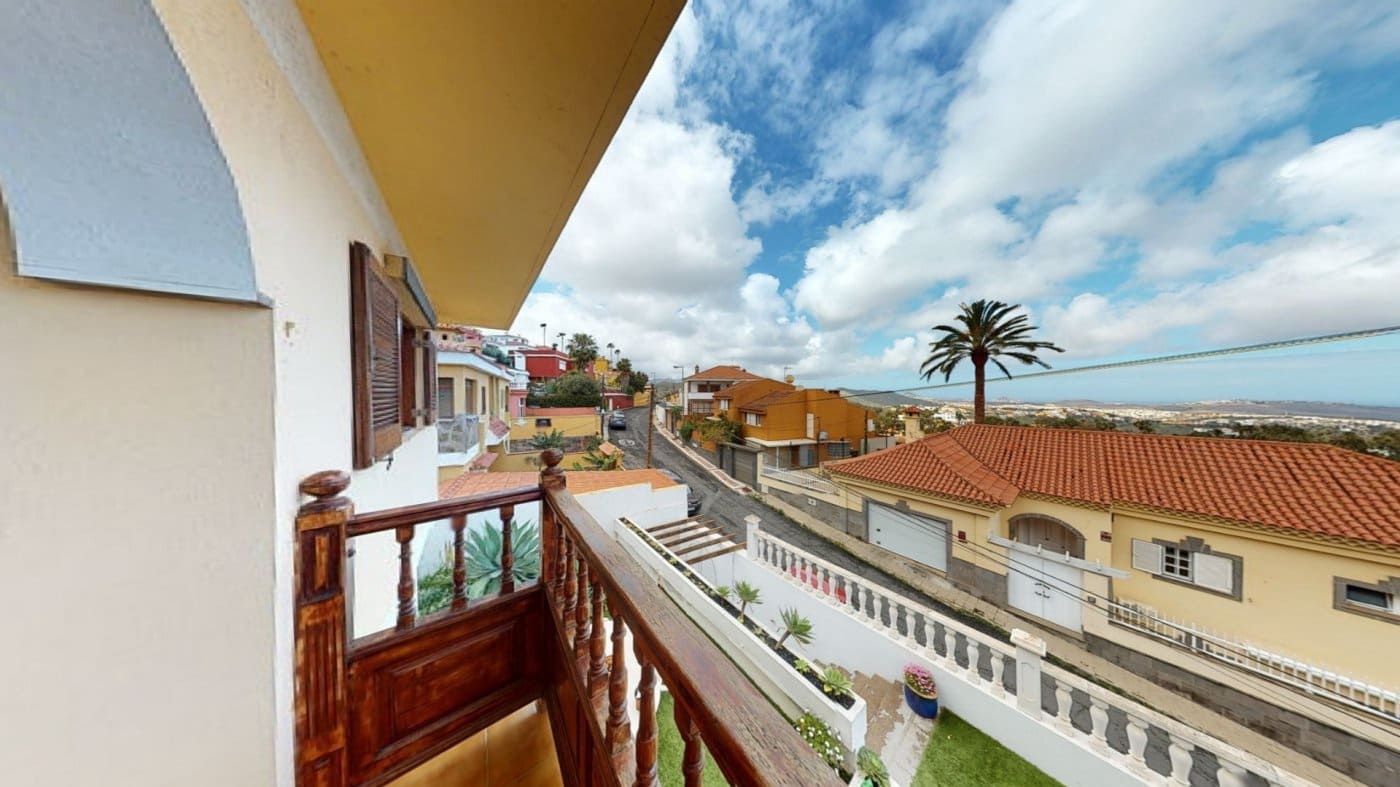7 soveværelse Villa til salg i Las Palmas de Gran Canaria - € 735.000 (Ref: 9119202)