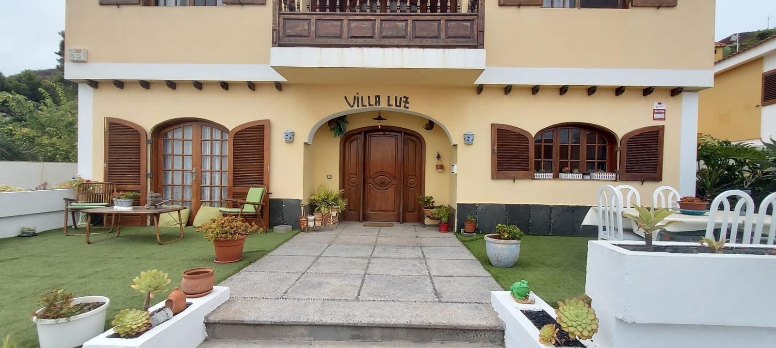 7 soveværelse Villa til salg i Las Palmas de Gran Canaria - € 735.000 (Ref: 9119202)