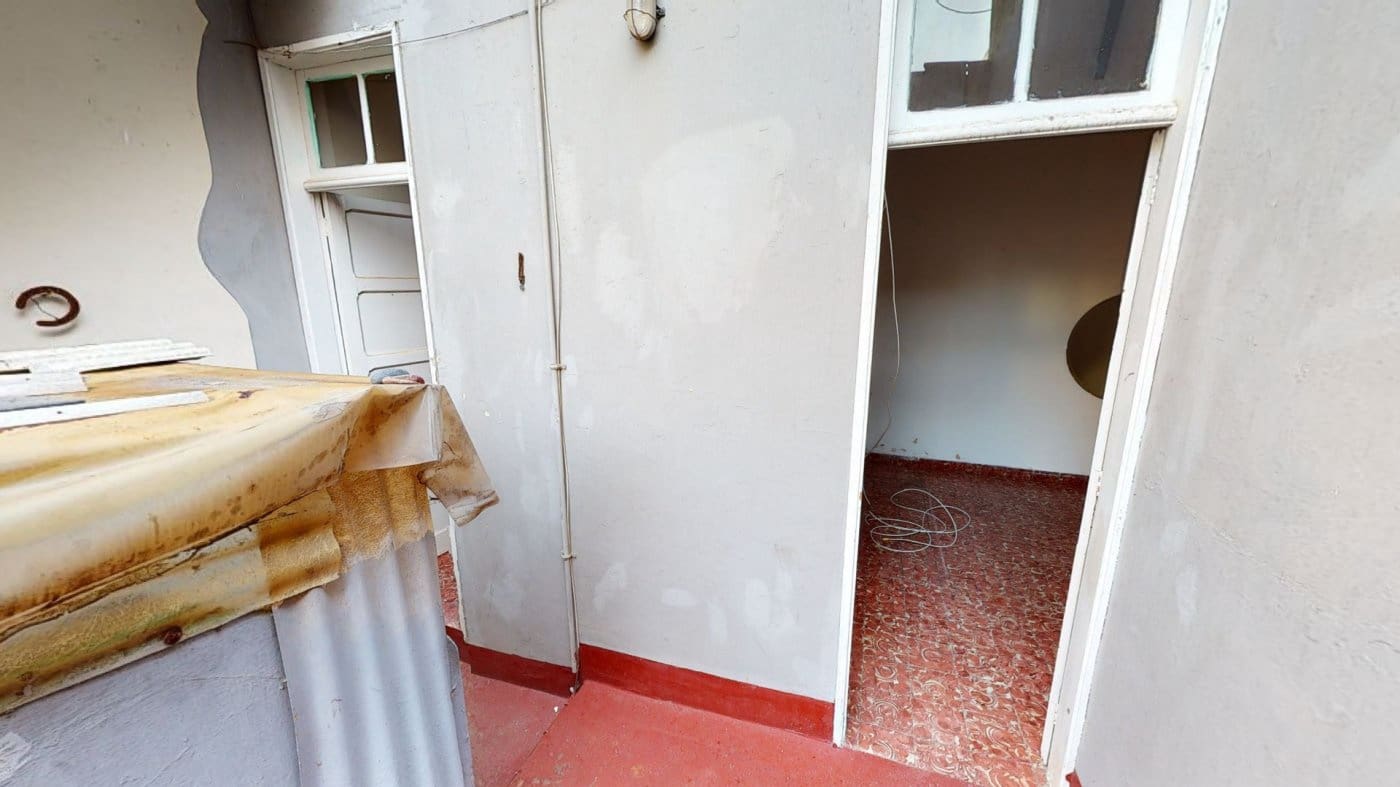 Ruine zu verkaufen in Las Palmas de Gran Canaria - 372.000 € (Ref: 9119205)