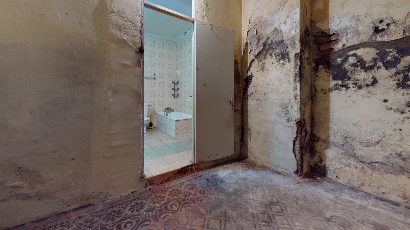 Ruine zu verkaufen in Las Palmas de Gran Canaria - 372.000 € (Ref: 9119205)