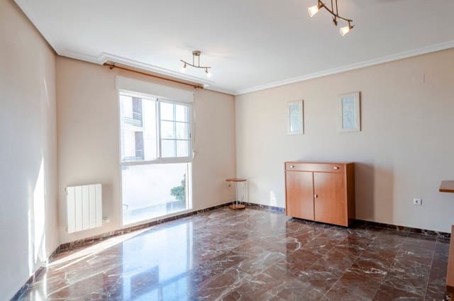 3 soveværelse Lejlighed til salg i Jaén by - € 180.000 (Ref: 9119217)