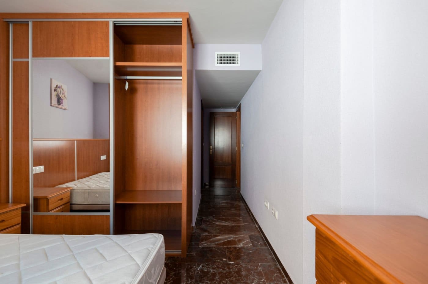 3 soveværelse Lejlighed til salg i Jaen by - € 180.000 (Ref: 9119217)