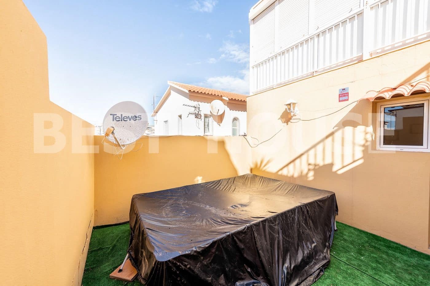 4 soveværelse Byhus til salg i Mogan med garage - € 490.000 (Ref: 9119219)