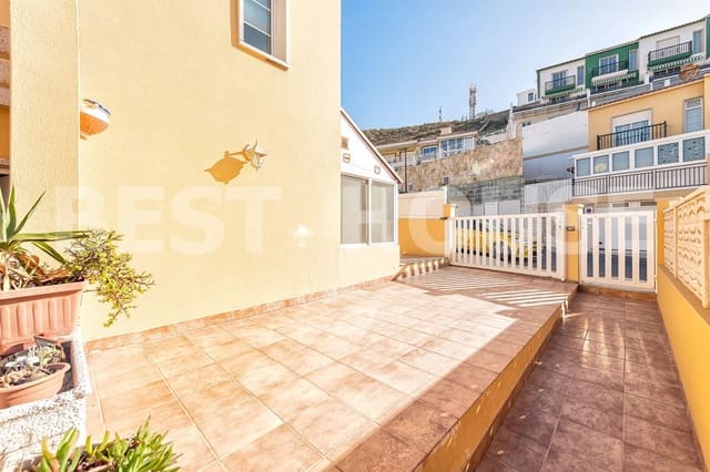 4 soveværelse Byhus til salg i Mogán med garage - € 490.000 (Ref: 9119219)