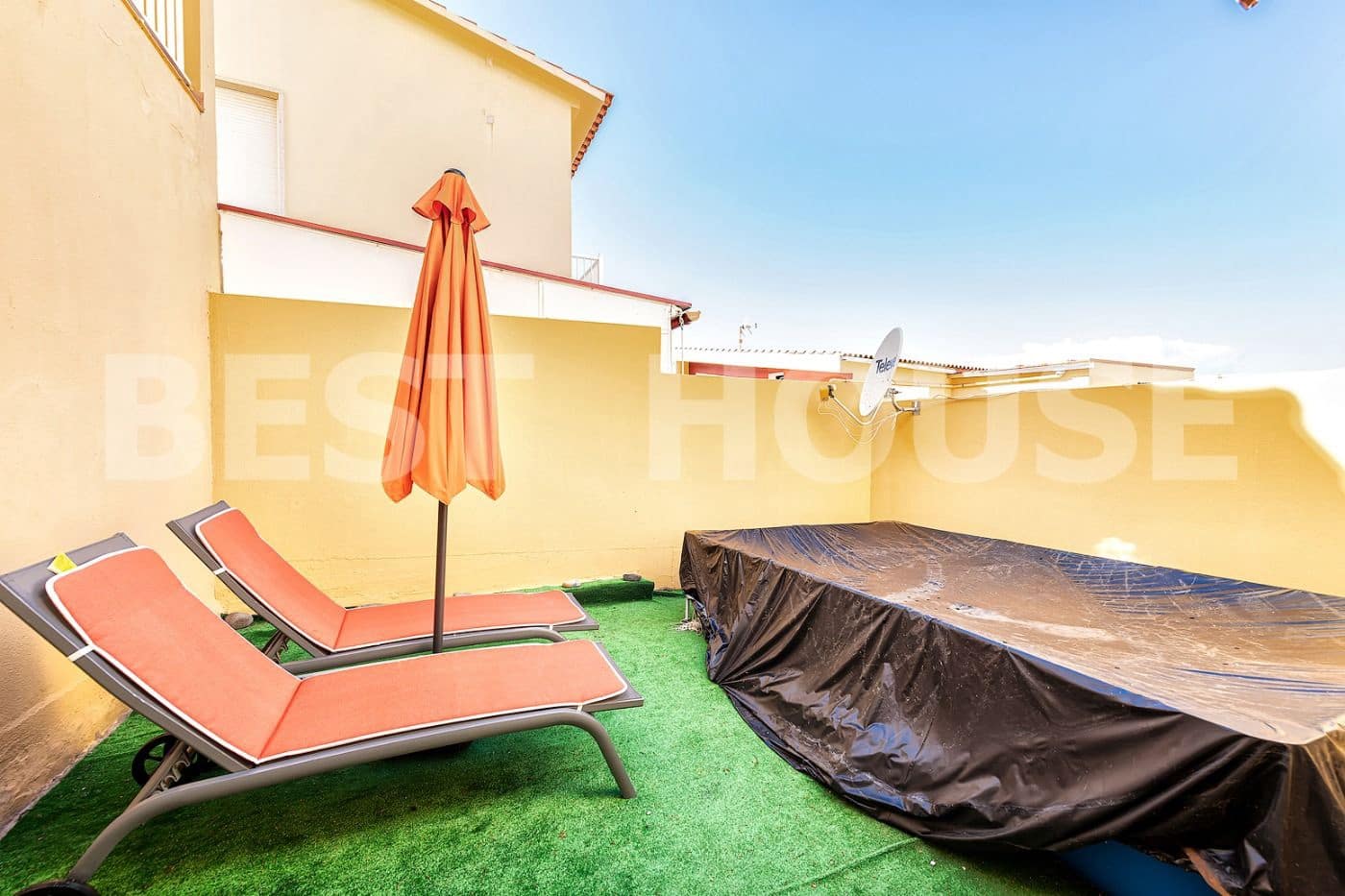 4 soveværelse Byhus til salg i Mogan med garage - € 490.000 (Ref: 9119219)