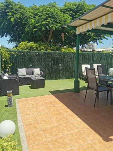 2 bedroom Bungalow for rent in Maspalomas, San Bartolomé de Tirajana with pool - € 1,200 (Ref: 9119223)