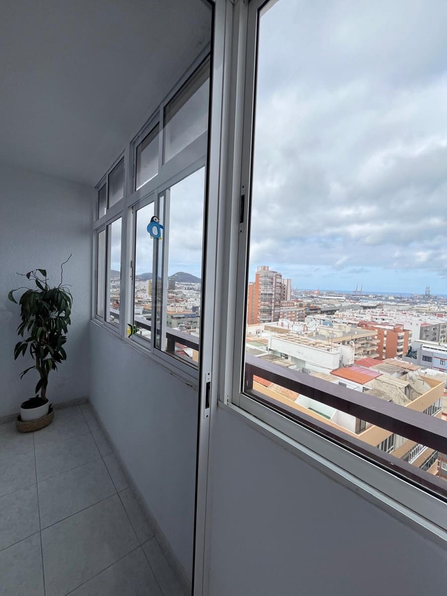 2 soveværelse Lejlighed til leje i Las Palmas de Gran Canaria - € 1.500 (Ref: 9119230)