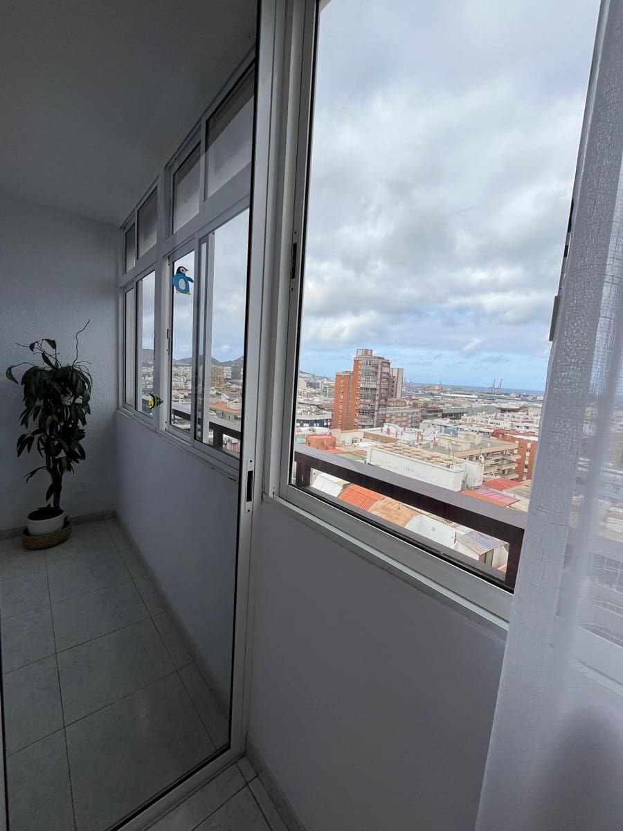 2 soveværelse Lejlighed til leje i Las Palmas de Gran Canaria - € 1.500 (Ref: 9119230)