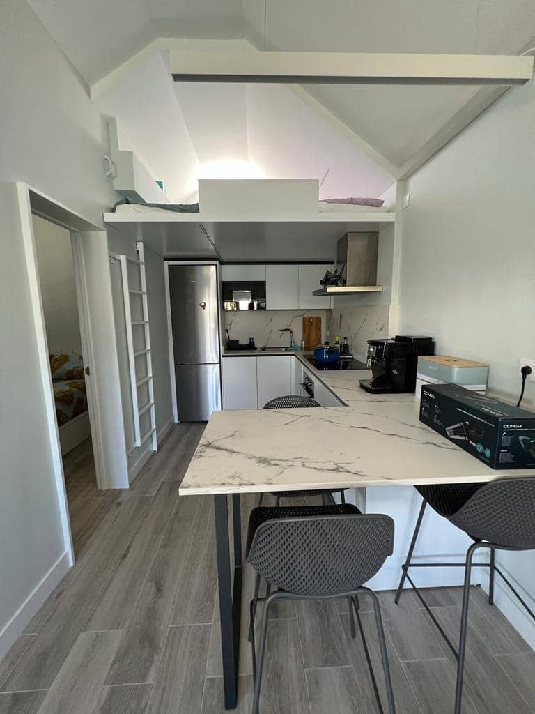 1 Zimmer Bungalow zu vermieten in Sonneland mit Pool - 1.400 € (Ref: 9119231)