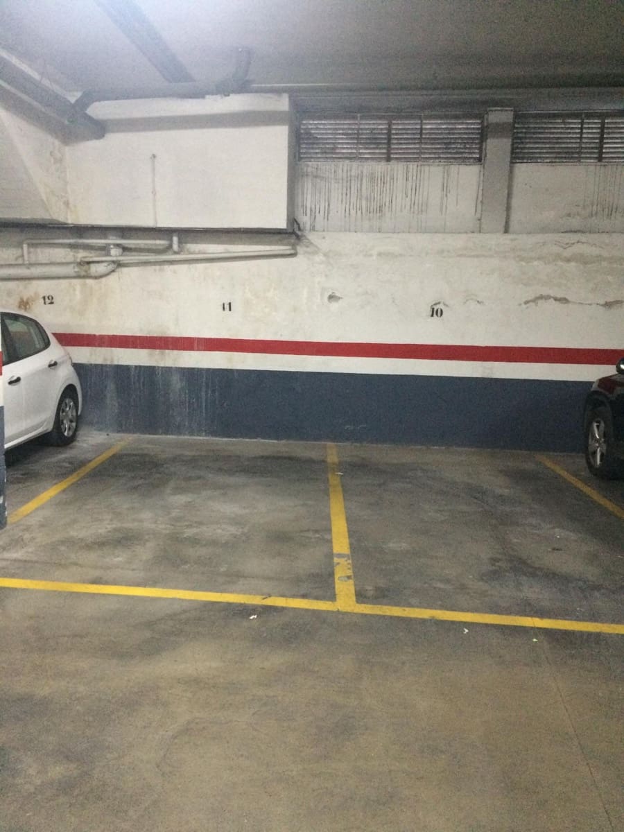 5 soveværelse Byhus til salg i Jaen by med garage - € 520.000 (Ref: 9119232)