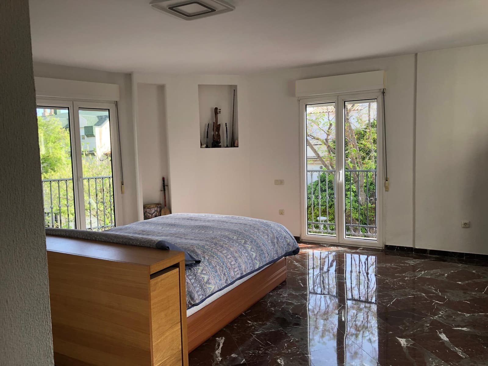 5 soveværelse Byhus til salg i Jaen by med garage - € 520.000 (Ref: 9119232)