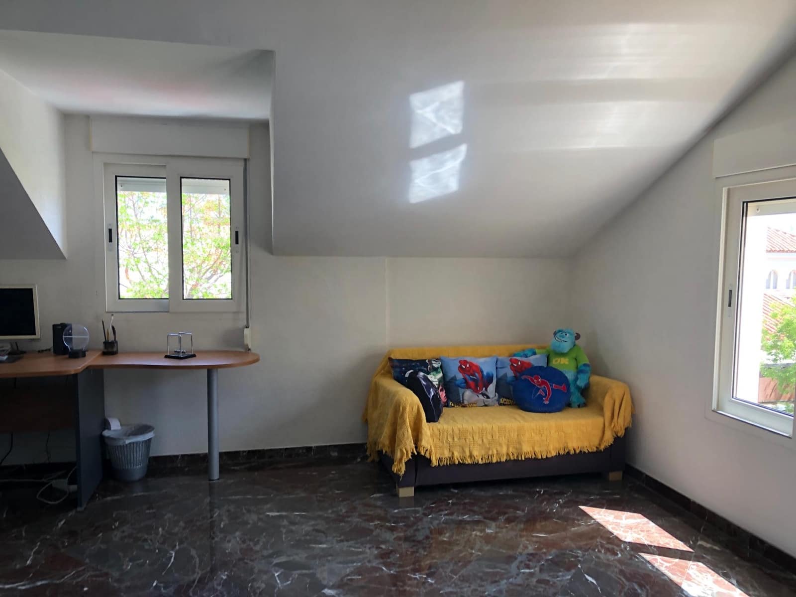 5 soveværelse Byhus til salg i Jaen by med garage - € 520.000 (Ref: 9119232)