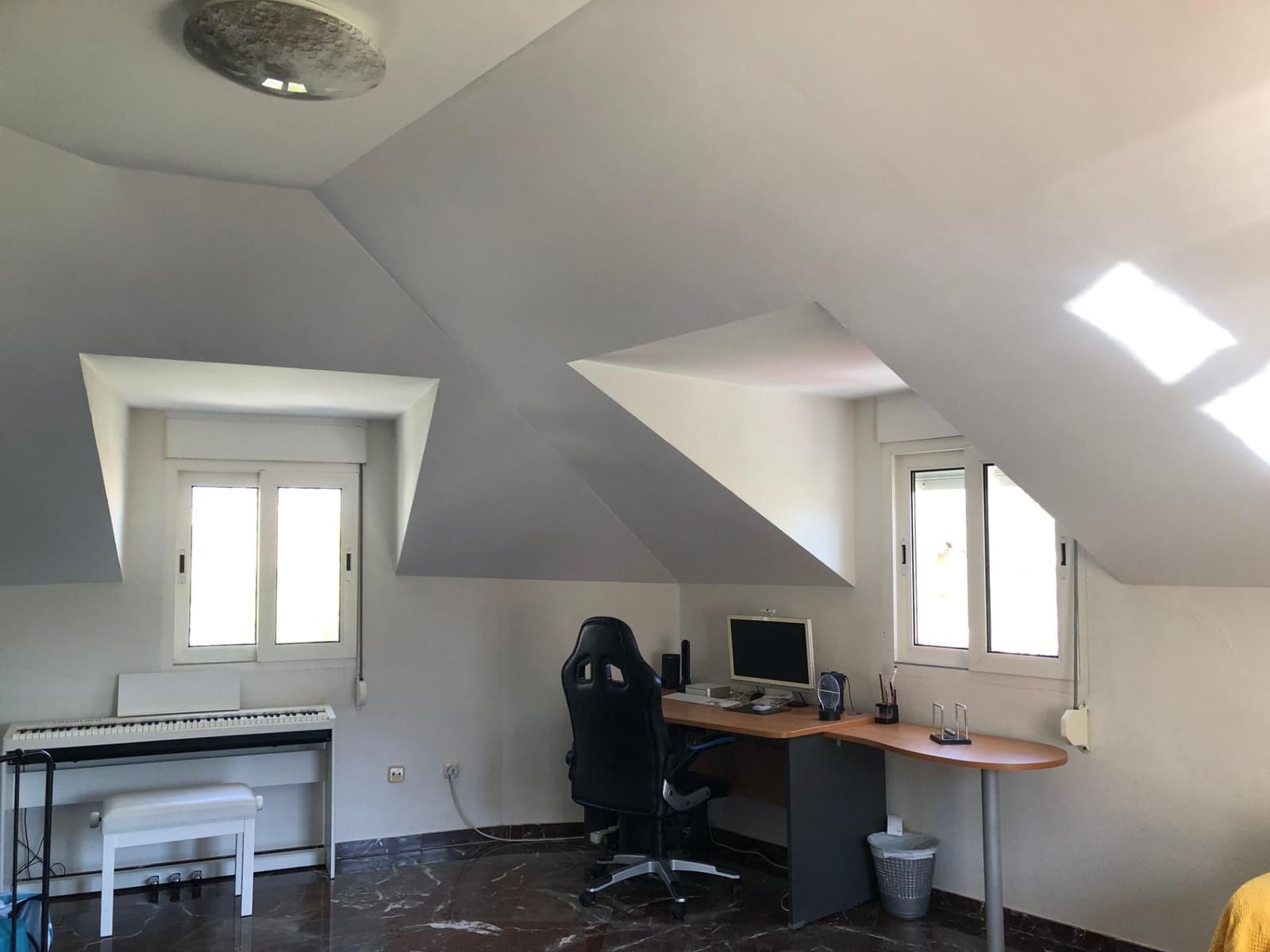 5 soveværelse Byhus til salg i Jaen by med garage - € 520.000 (Ref: 9119232)