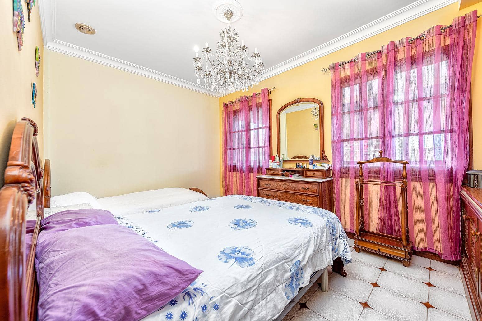 5 soverom Villa til salgs i Tafira Alta med garasje - € 975 000 (Ref: 9119235)