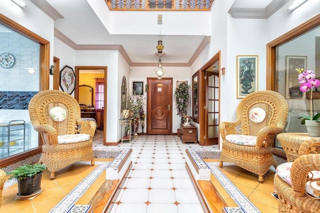 5 Zimmer Villa zu verkaufen in Tafira Alta, Las Palmas de Gran Canaria mit Garage - 975.000 € (Ref: 9119235)