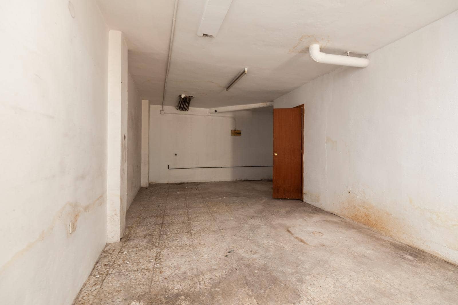 Commerciale in vendita in Jaen citta - 122.000 € (Rif: 9119237)