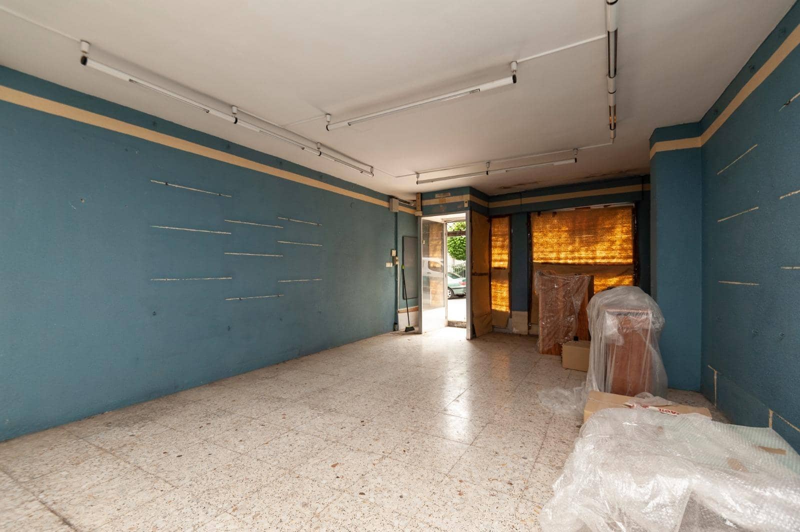 Commerciale in vendita in Jaen citta - 122.000 € (Rif: 9119237)