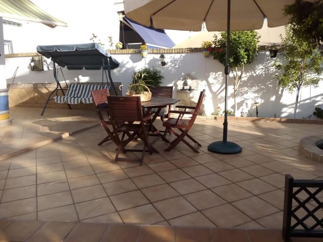 4 soveværelse Villa til salg i Matalascañas, Almonte med garage - € 390.000 (Ref: 9119238)