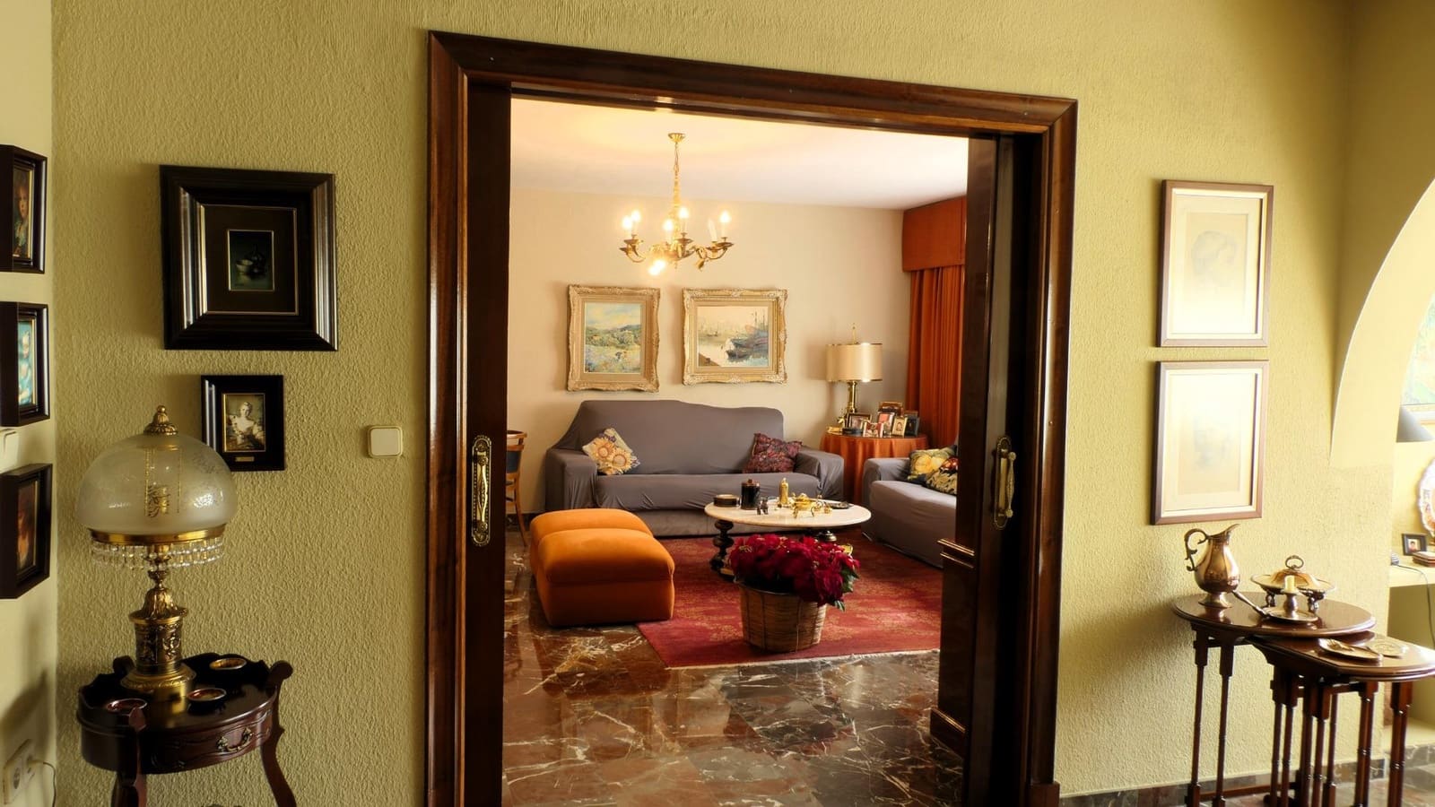 4 slaapkamer Flat te koop in Jaen stad met garage - € 310.000 (Ref: 9119255)