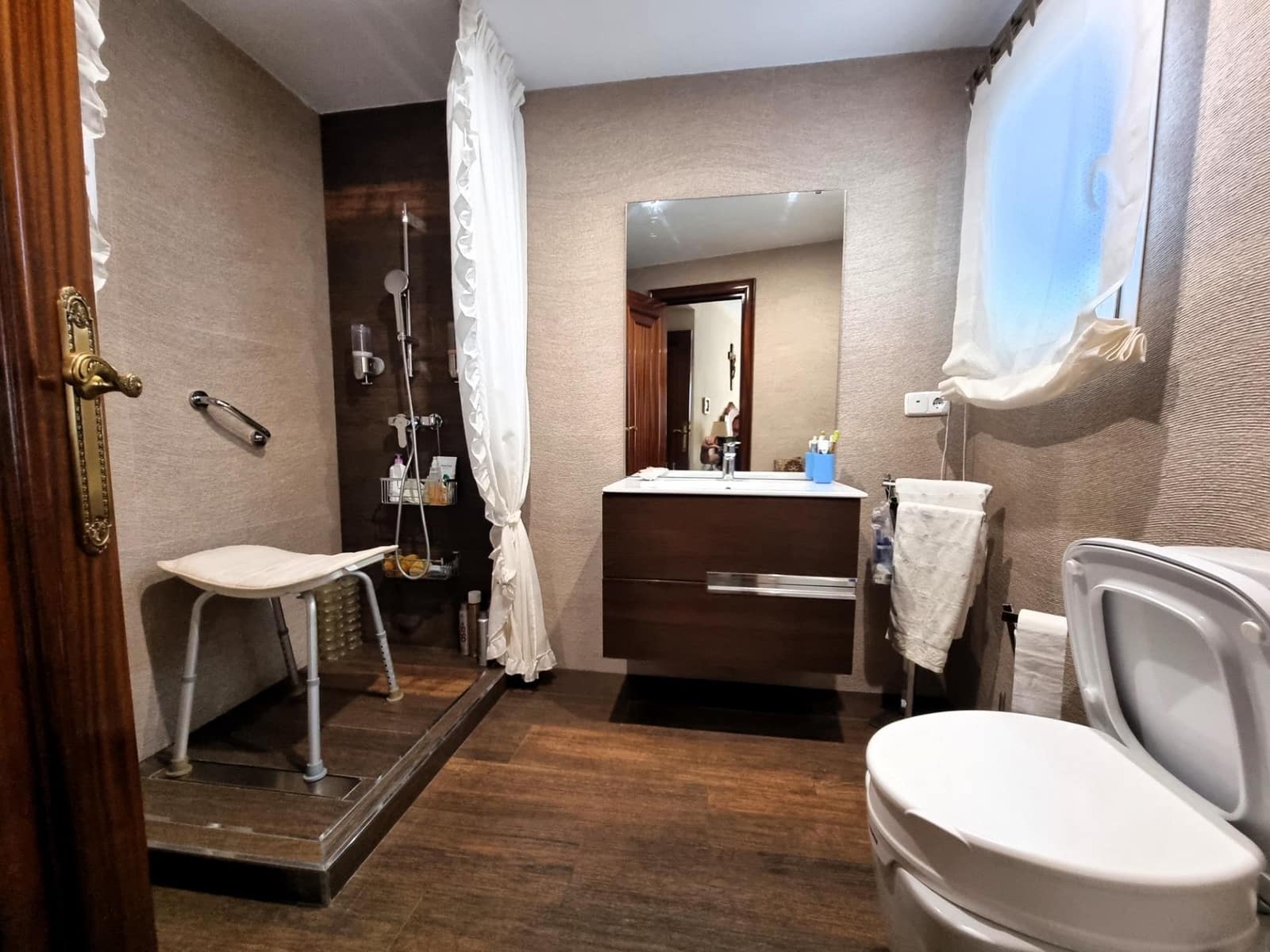 4 slaapkamer Flat te koop in Jaen stad met garage - € 310.000 (Ref: 9119255)