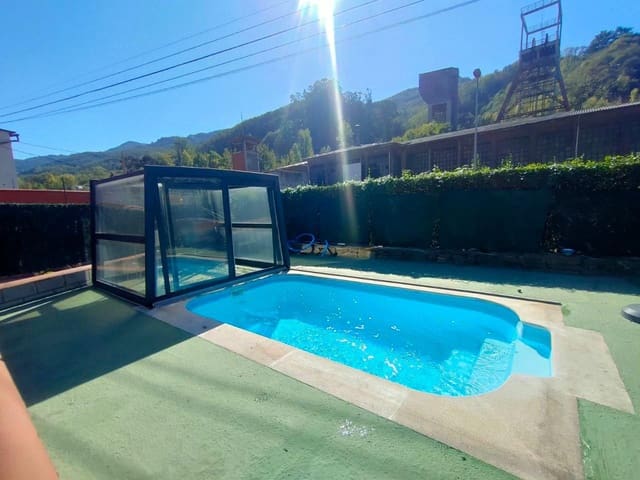 4 soveværelse Villa til salg i Mieres med swimmingpool garage - € 231.000 (Ref: 9119259)