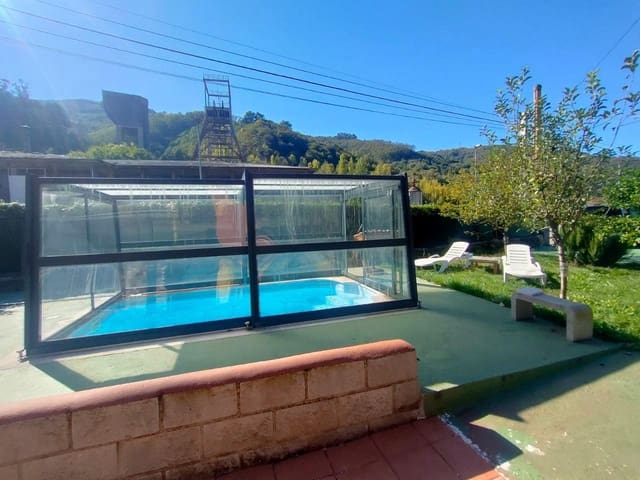 4 soveværelse Villa til salg i Mieres med swimmingpool garage - € 231.000 (Ref: 9119259)