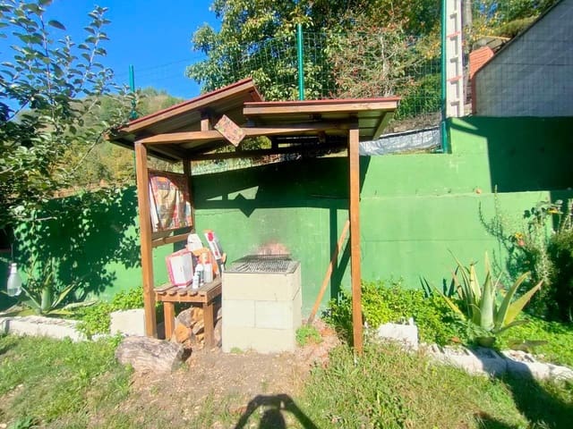 4 soveværelse Villa til salg i Mieres med swimmingpool garage - € 231.000 (Ref: 9119259)