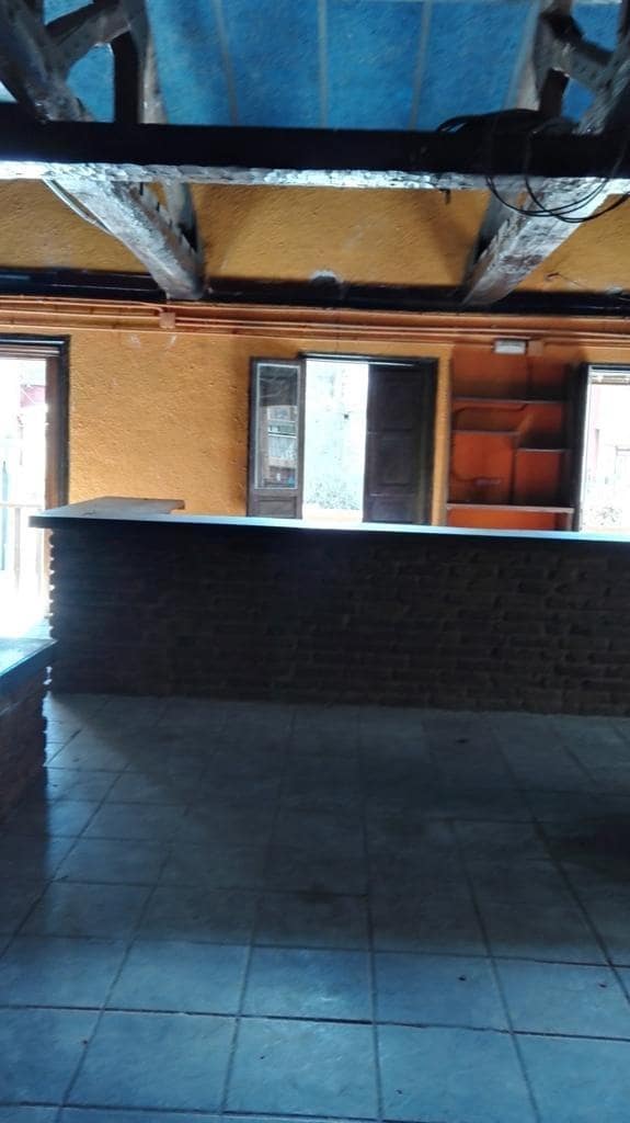 Erhverv til salg i Mieres med garage - € 180.000 (Ref: 9119260)