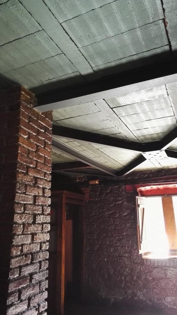 Erhverv til salg i Mieres med garage - € 180.000 (Ref: 9119260)