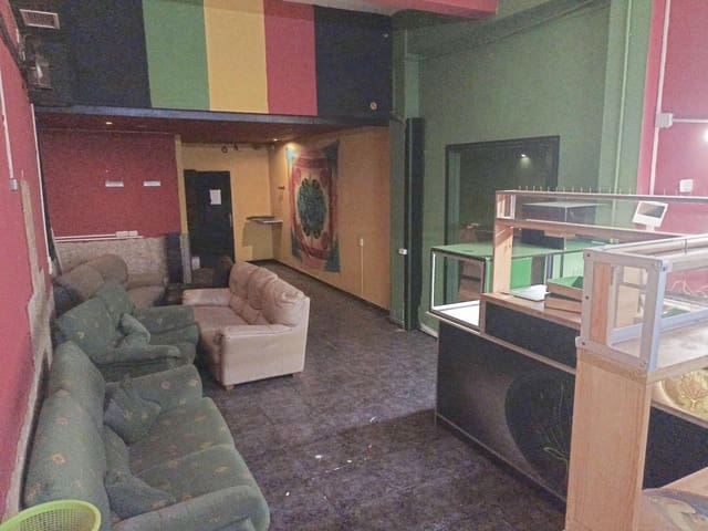 Erhverv til salg i Las Palmas de Gran Canaria - € 144.500 (Ref: 9119266)